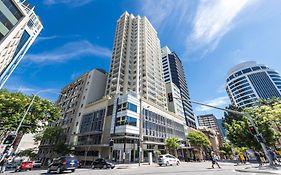 Oaks Brisbane Lexicon Suites